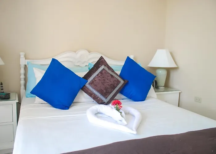 Hotel Fisherman Point 3*