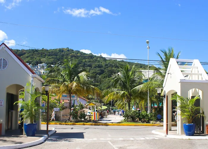 Fisherman Point Hotel 3*