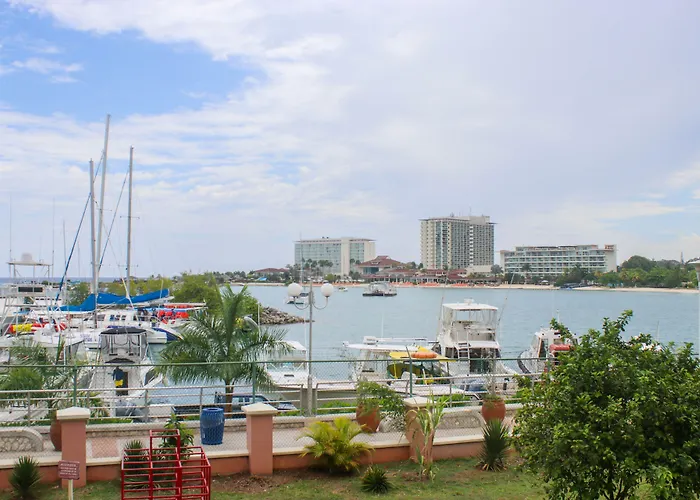 Fisherman Point