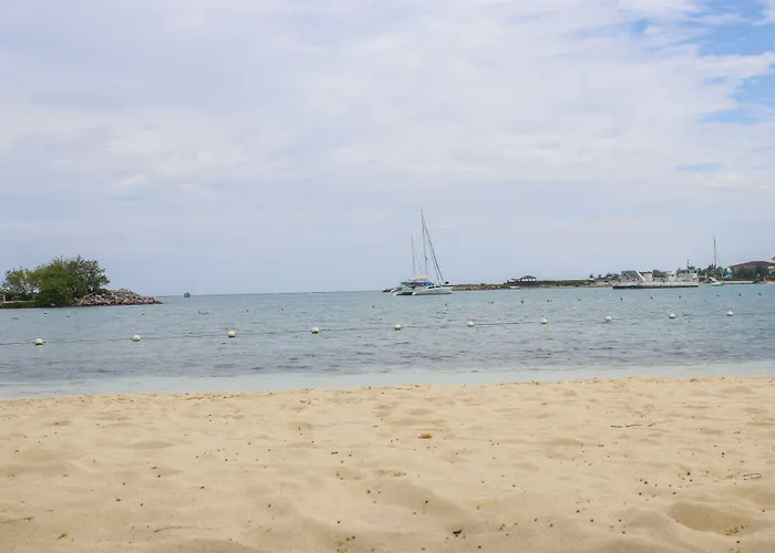 Hotel Fisherman Point 3*